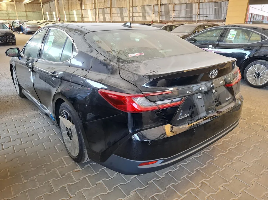 تويوتا كامري LUMIERE HEV 2025 