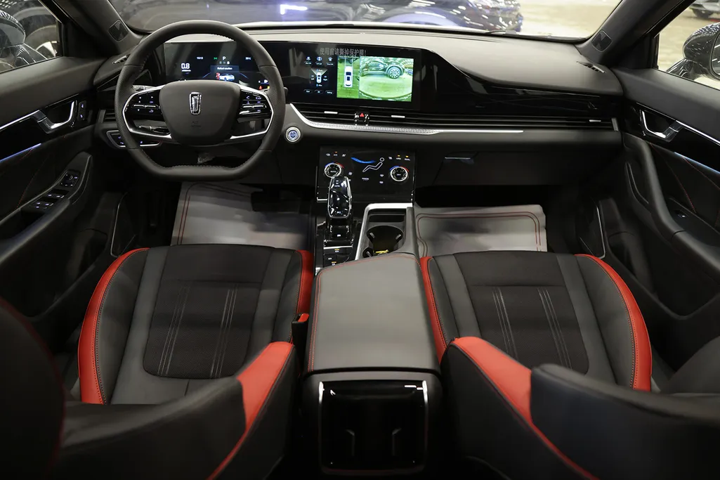 فاو بيستون بي 70 اس  بريميوم 2024 