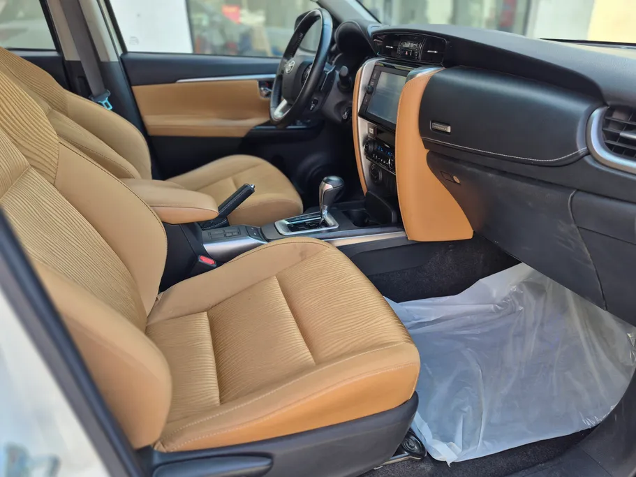 2022 Toyota Fortuner VX