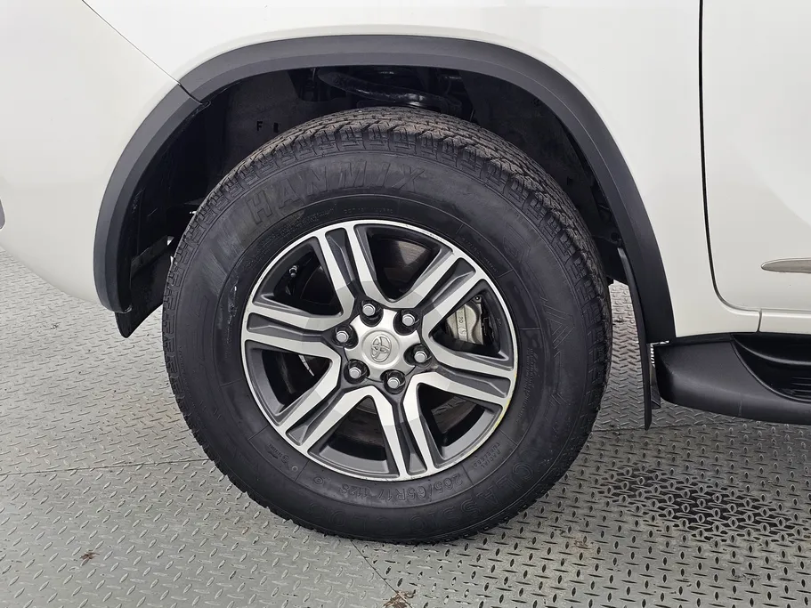 تويوتا فورتشنر GX 2019 