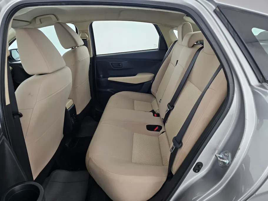 2023 Toyota Yaris  Y 