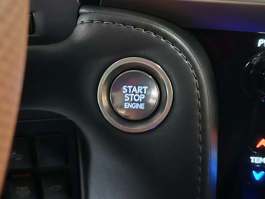 2021 Lexus LX 570 S Sport 
