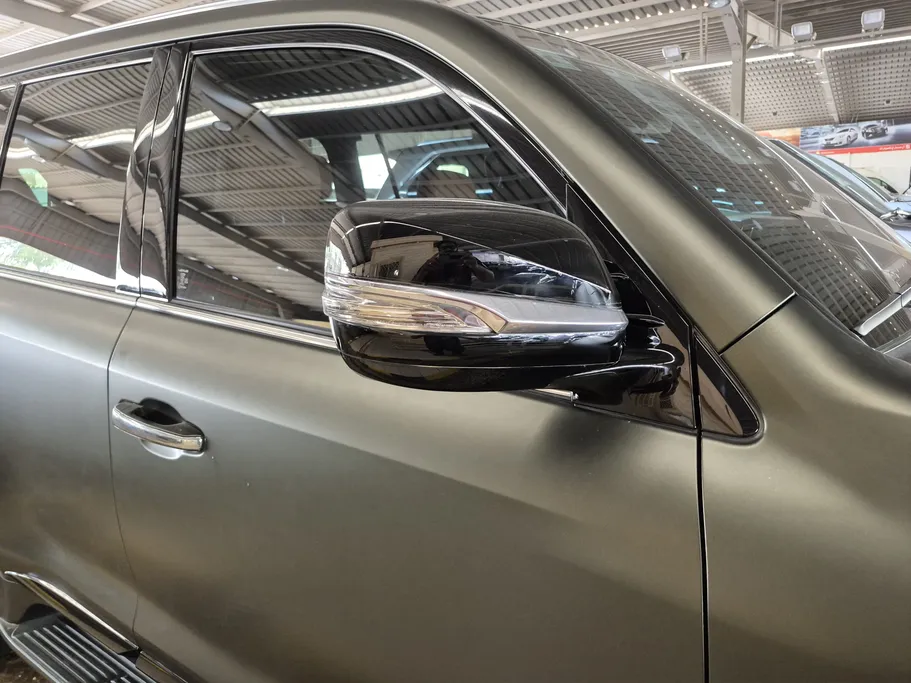 2021 Lexus LX 570 S Sport 