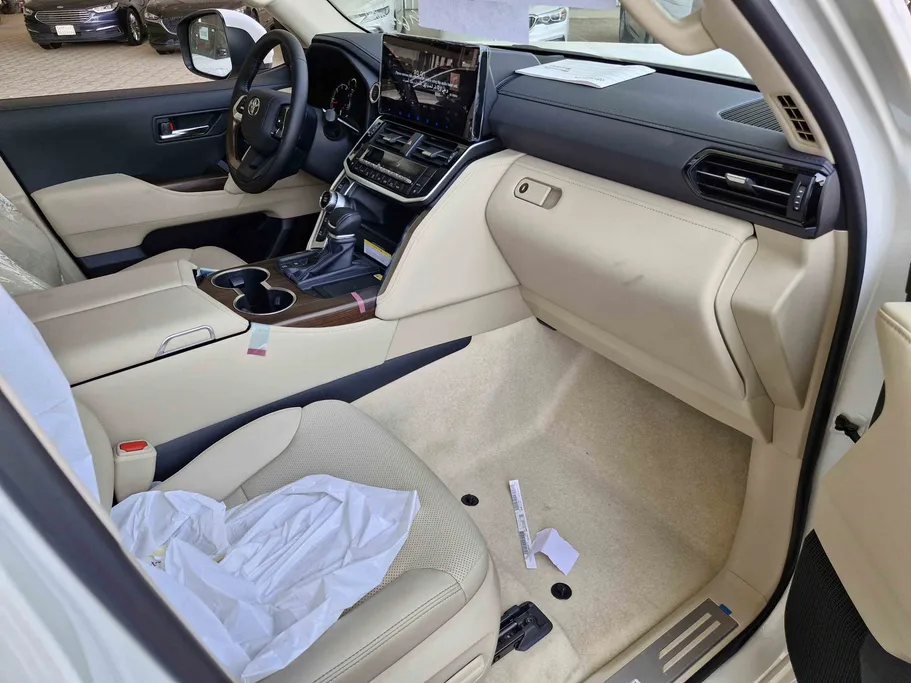 2024 Toyota Land Cruiser GXR4 DSL 