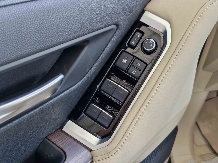 2024 Toyota Land Cruiser GXR4 DSL 