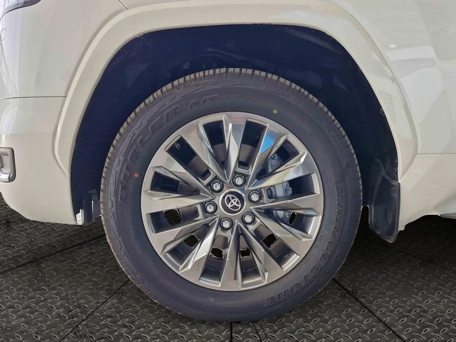 2024 Toyota Land Cruiser GXR4 DSL 