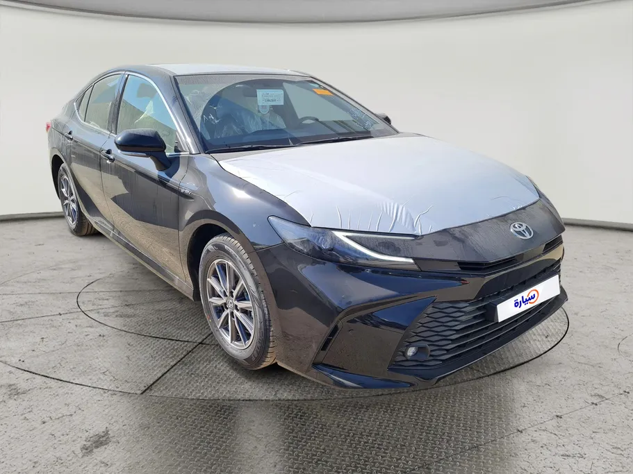 2025 Toyota Camry  E HEV 