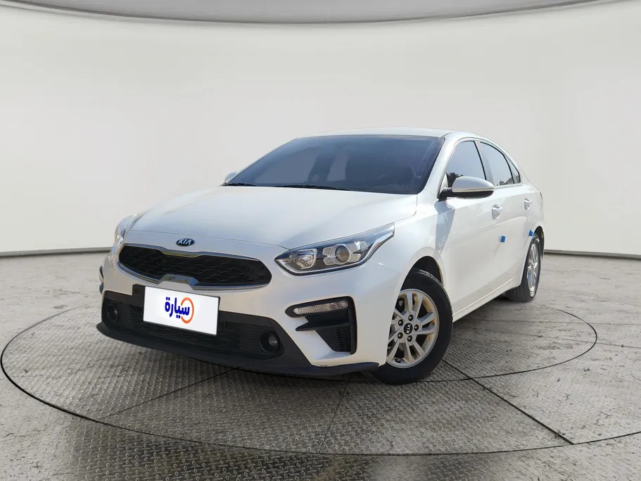 Used 2020 Kia K3 EX White Color for sale 218498 Syarah