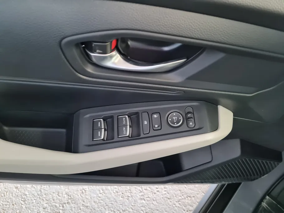 هوندا اكورد LX 2024 