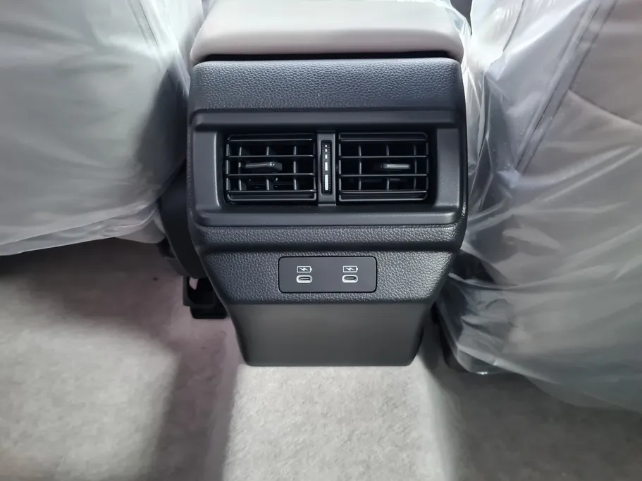 هوندا اكورد LX 2024 