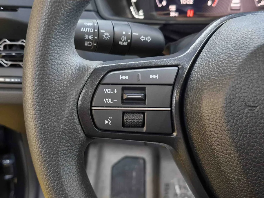 هوندا اكورد LX 2024 