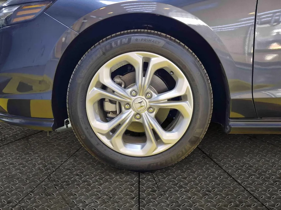 هوندا اكورد LX 2024 