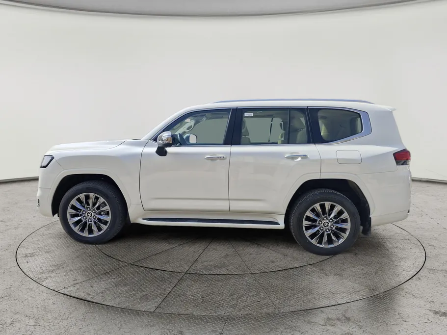 2023 Toyota Land Cruiser VX 