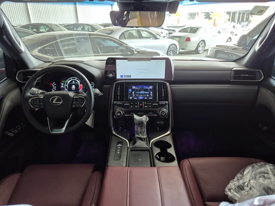 لكزس LX 600 2024 