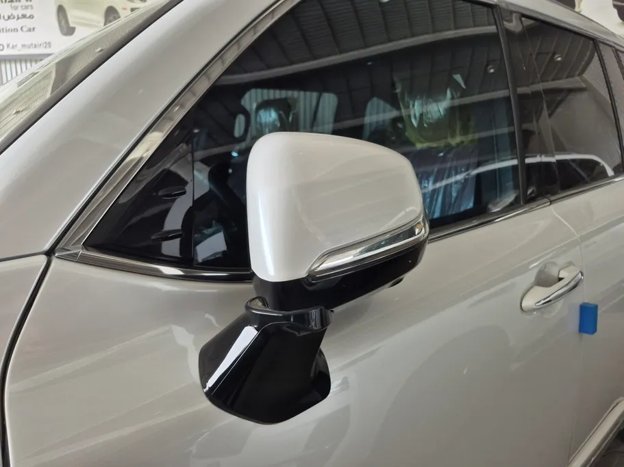 لكزس LX 600 2024 