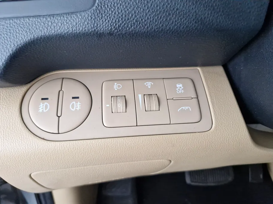 2020 Hyundai H1 passenger 