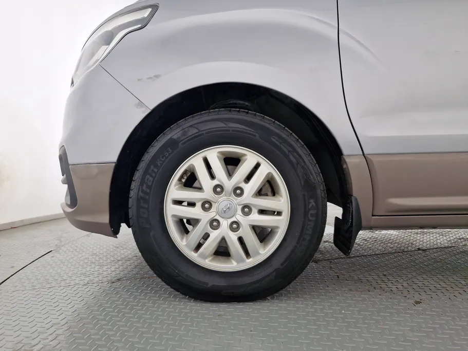 2020 Hyundai H1 passenger 