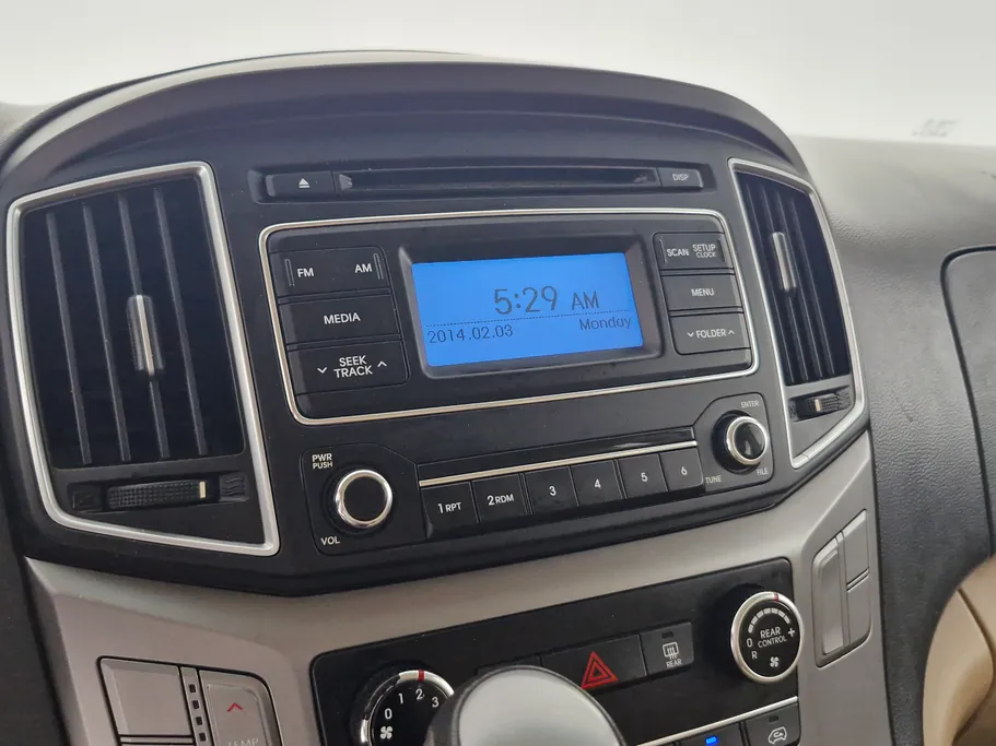 2020 Hyundai H1 passenger 