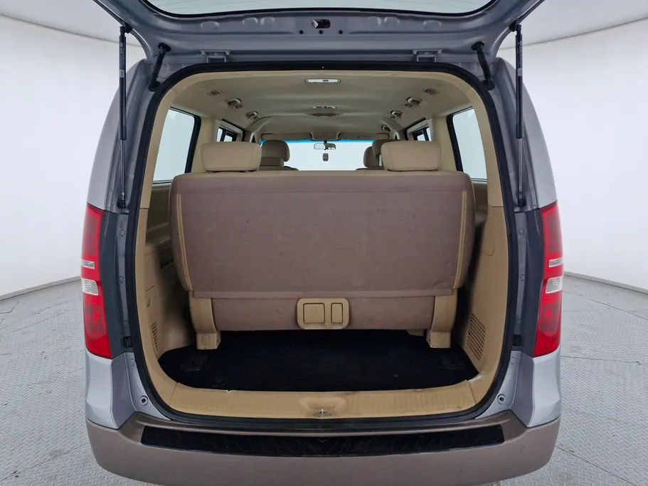 2020 Hyundai H1 passenger 