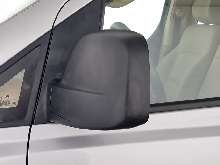 2020 Hyundai H1 passenger 