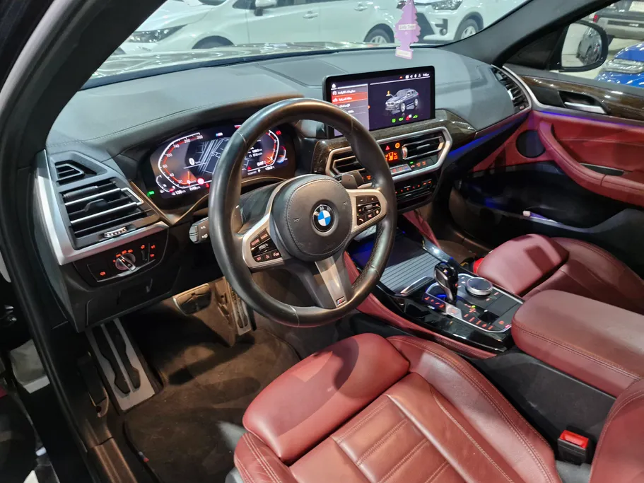 2022 BMW X Series 4 xDrive 30i 