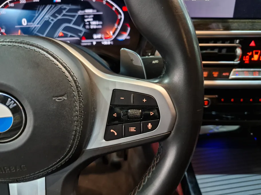 2022 BMW X Series 4 xDrive 30i 