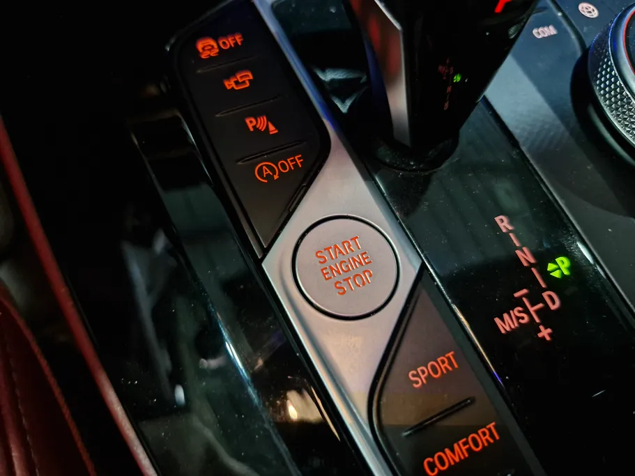 2022 BMW X Series 4 xDrive 30i 