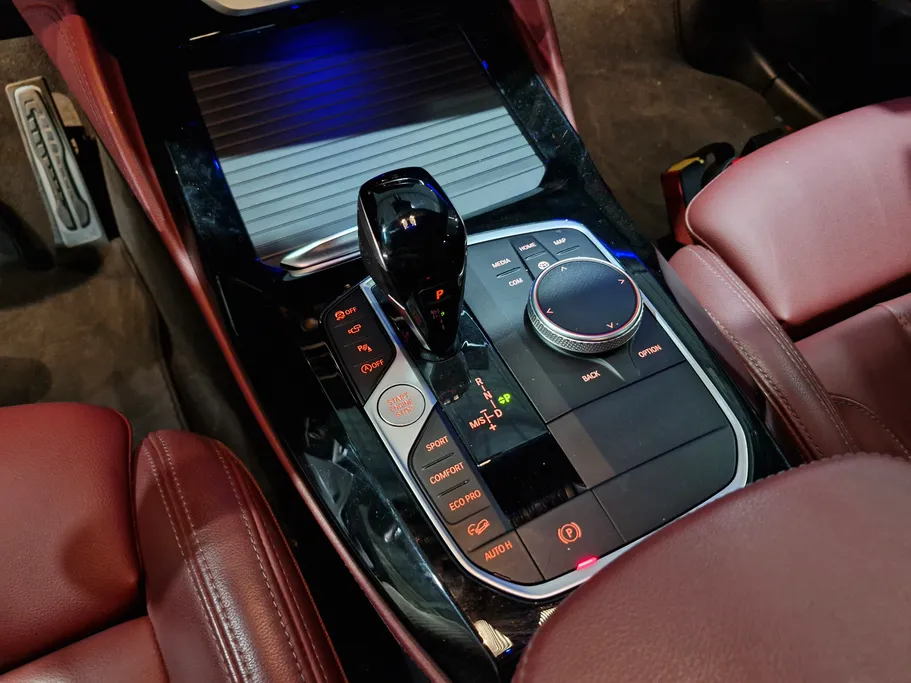 2022 BMW X Series 4 xDrive 30i 