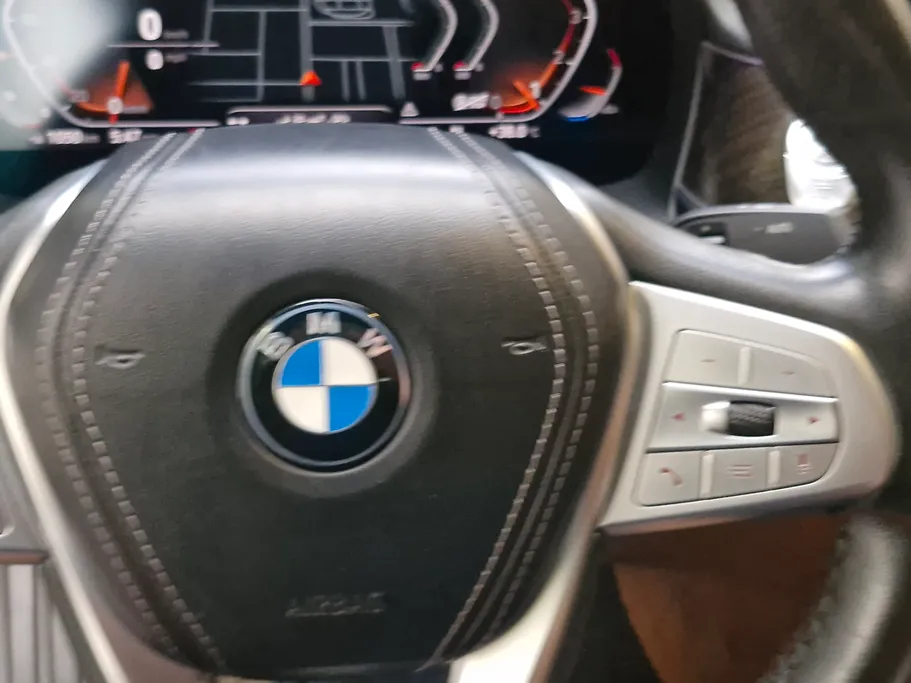 2022 BMW 7 Series 730Li 