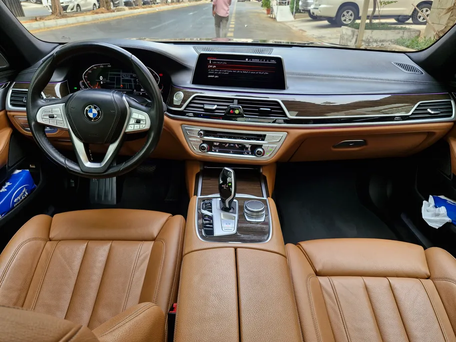 2022 BMW 7 Series 730Li 