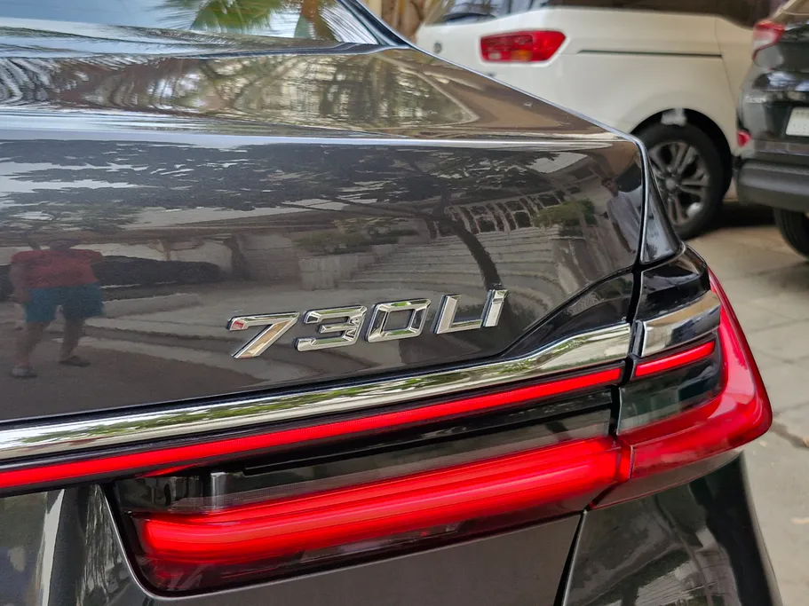 2022 BMW 7 Series 730Li 