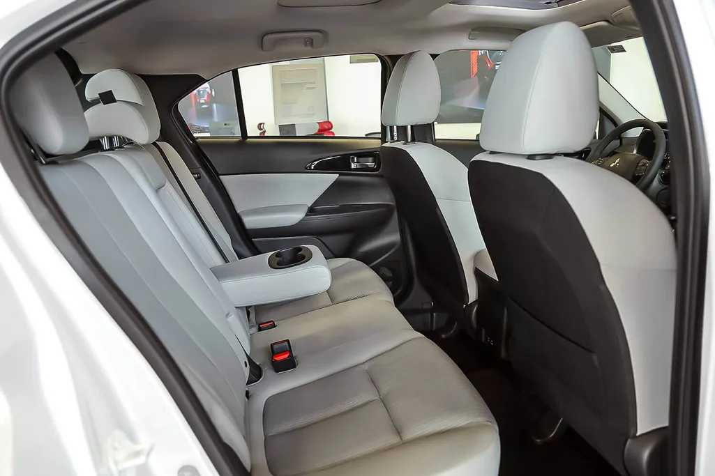 2025 Mitsubishi Eclipse GLS_G50 