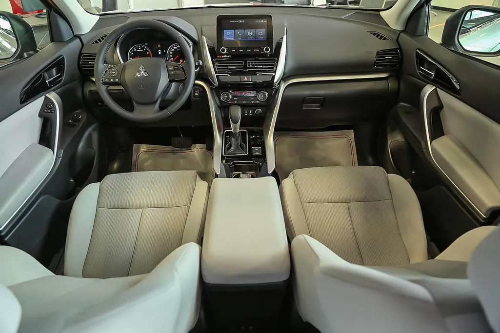 ميتسوبيشي اكلبس كروس GLS_G50 2025 