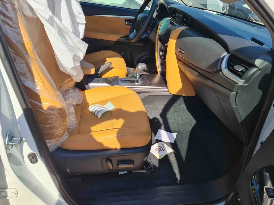2025 Toyota Fortuner VX3 
