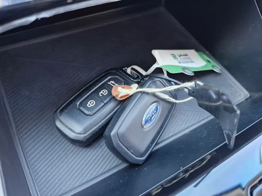 فورد تريتوري ترند 2024 