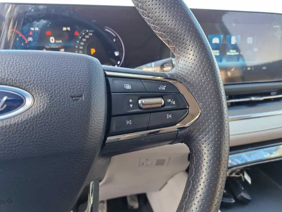 فورد تريتوري ترند 2024 