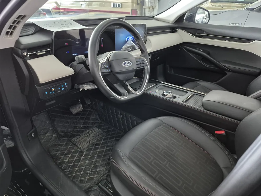 فورد تورس ترند الإصدار الجديد 2023