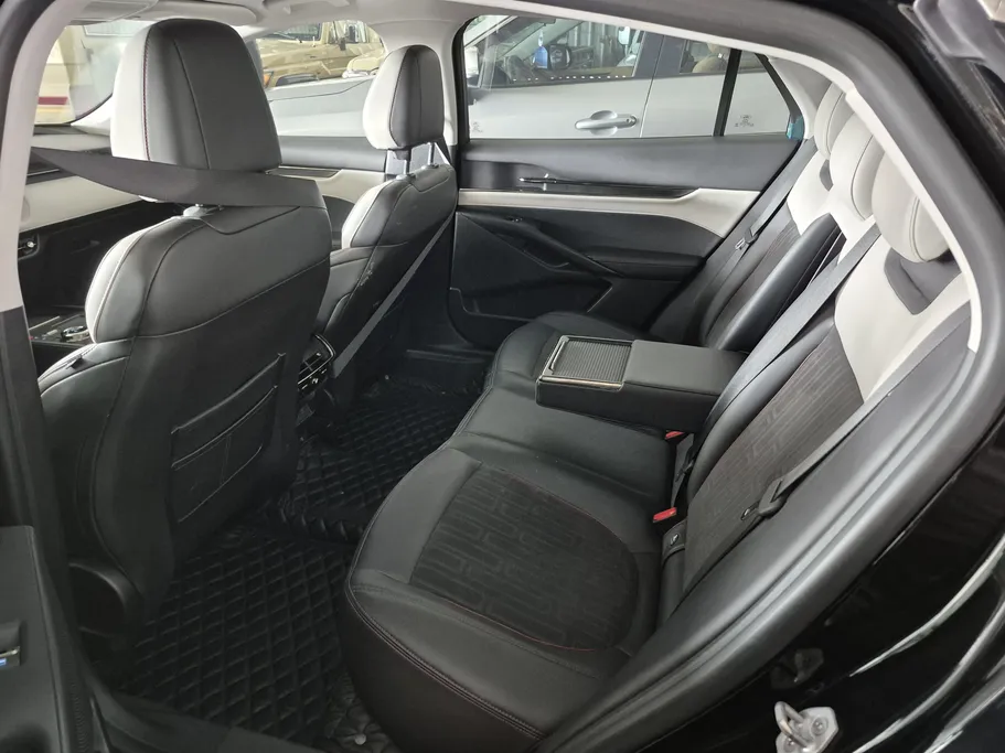 فورد تورس ترند الإصدار الجديد 2023