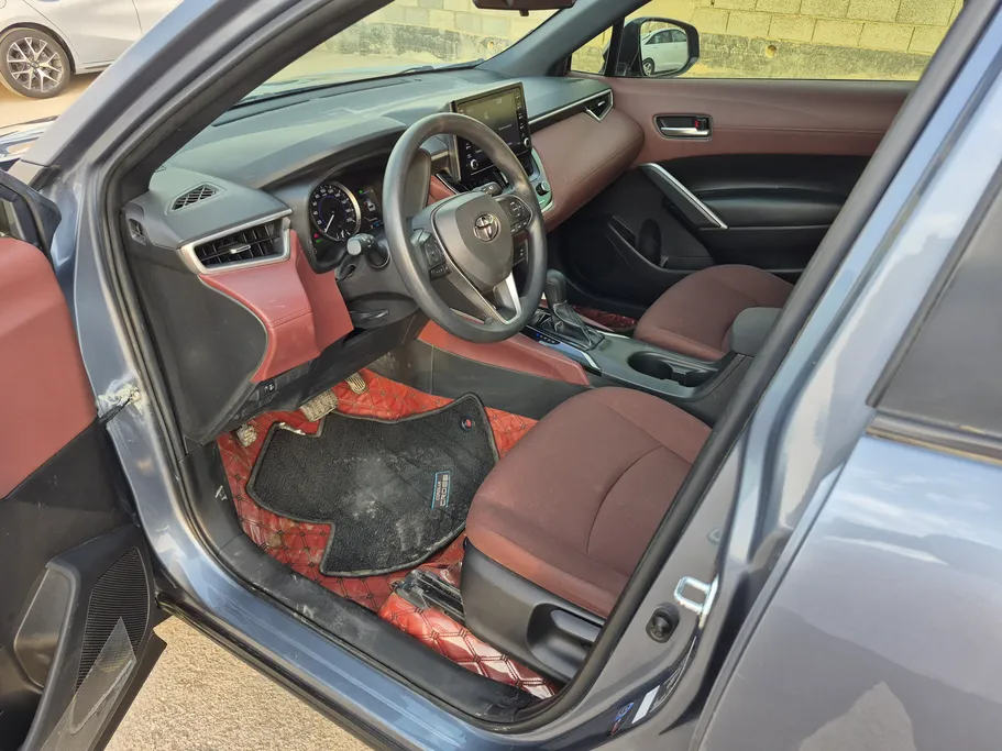 2023 Toyota Corolla Cross LE HEV 