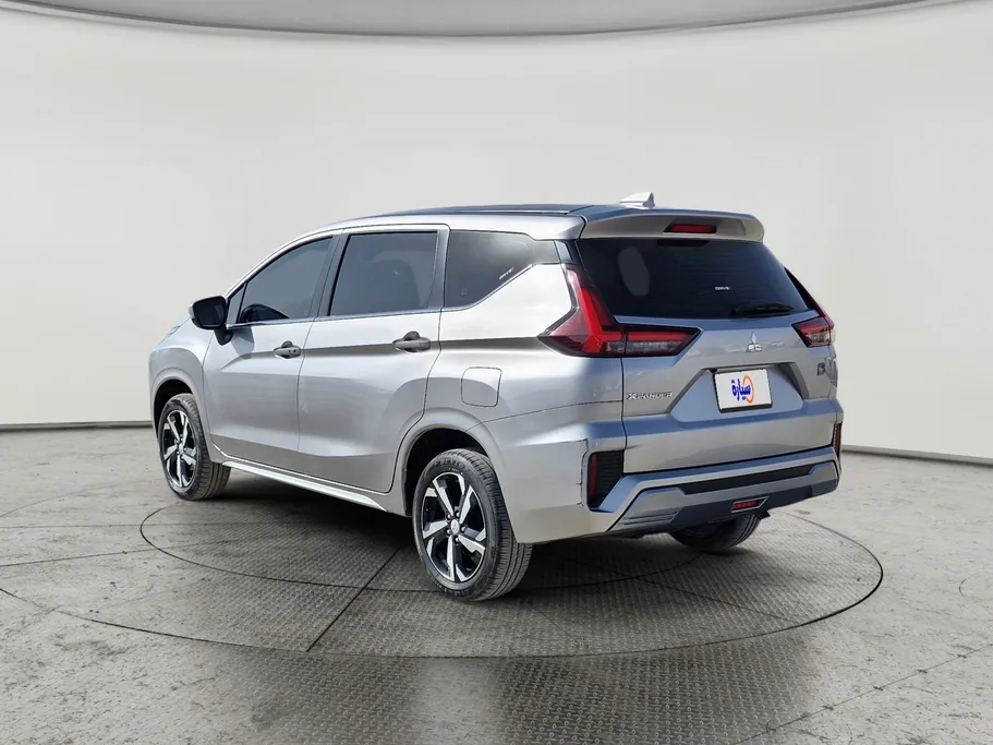 2024 Mitsubishi XPANDER HL 