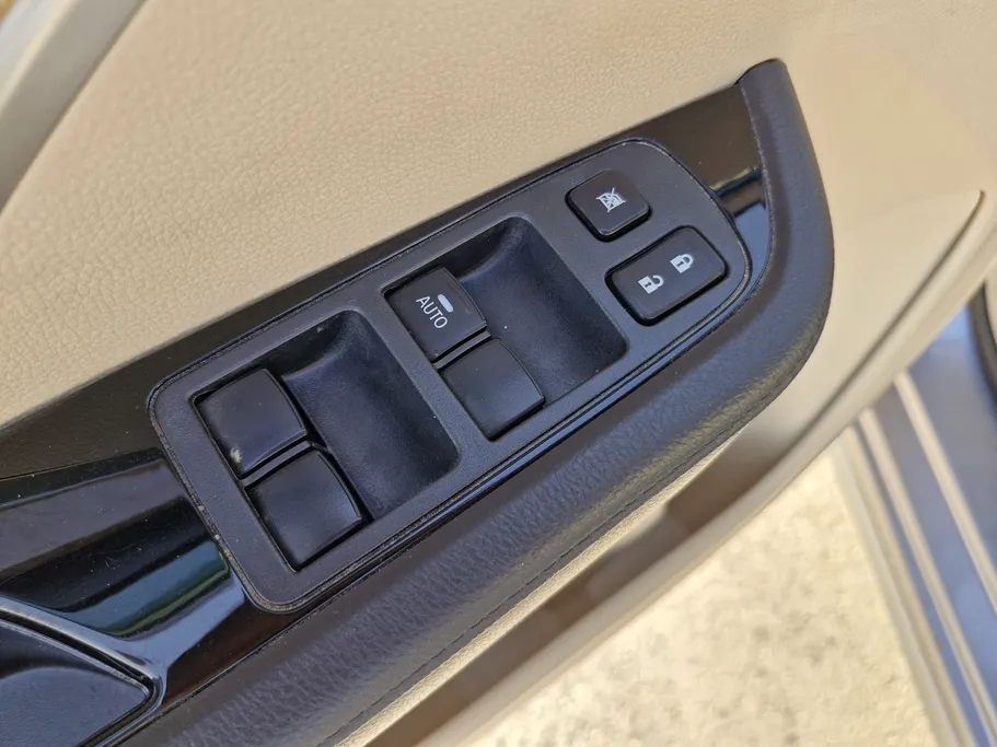 2024 Mitsubishi XPANDER HL 