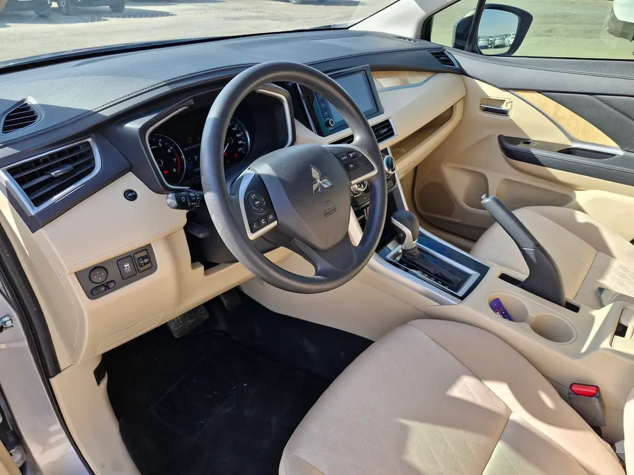 2024 Mitsubishi XPANDER HL 
