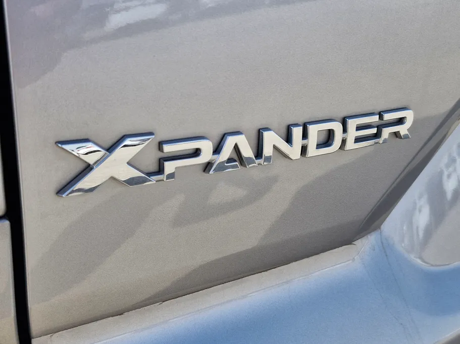 2024 Mitsubishi XPANDER HL 