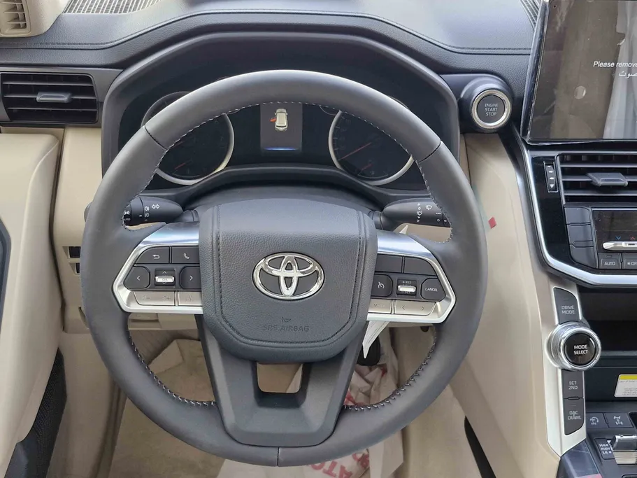 تويوتا لاندكروزر GXR3 2024 