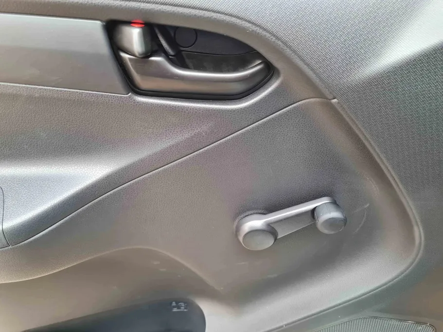 2025 Isuzu D-max Regular Cab أجناب 