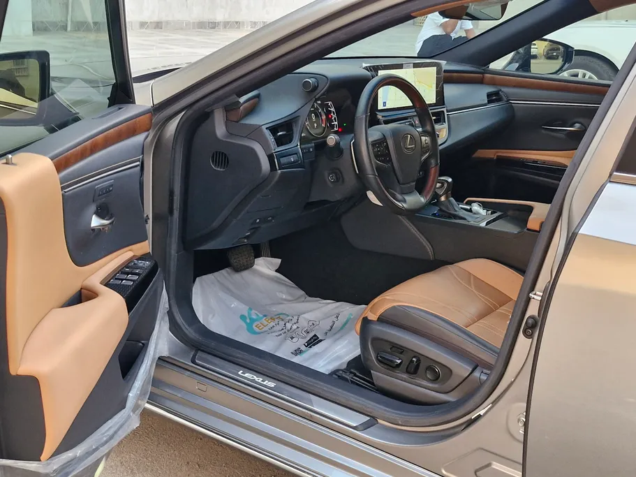 لكزس ES 350 2023 