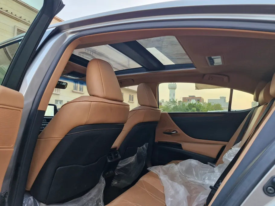 لكزس ES 350 2023 