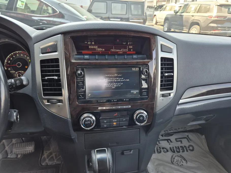 2022 Mitsubishi Pajero GLS 3Doors 