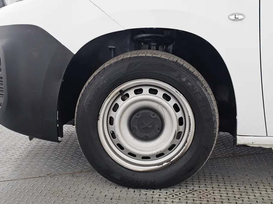 بيجو بارتنر Short van 2021 