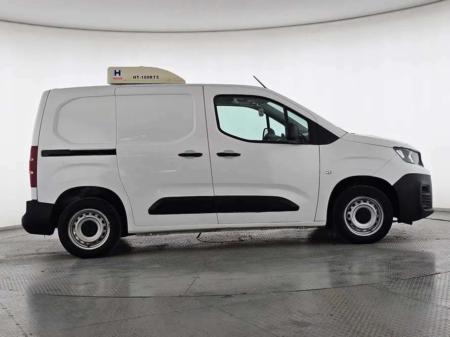 بيجو بارتنر Short van 2021 